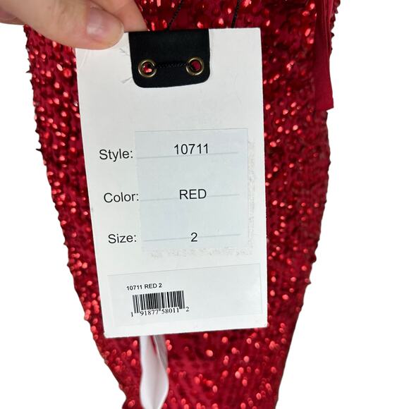 MAC DUGGAL 10711 Red One Shoulder Sequin Gown Women's Size 2 NWT - Picture 4 of 11
